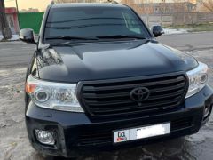 Сүрөт унаа Toyota Land Cruiser