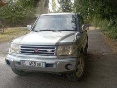 Сүрөт унаа Mitsubishi Pajero