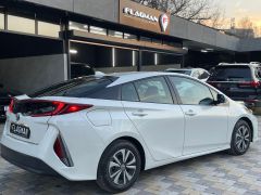 Сүрөт унаа Toyota Prius