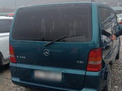 Сүрөт унаа Mercedes-Benz Vito