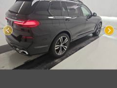 Сүрөт унаа BMW X7