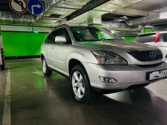 Photo of the vehicle Lexus RX