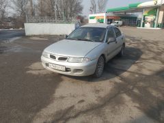 Сүрөт унаа Mitsubishi Carisma