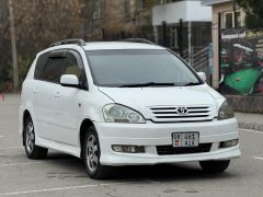 Photo of the vehicle Toyota Ipsum