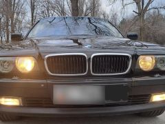 Photo of the vehicle BMW 7 Series