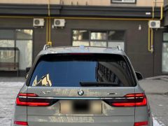 Сүрөт унаа BMW X7