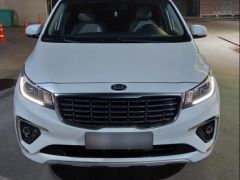 Сүрөт унаа Kia Carnival