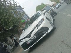 Сүрөт унаа Toyota Camry