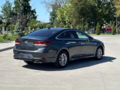 Photo of the vehicle Hyundai Sonata