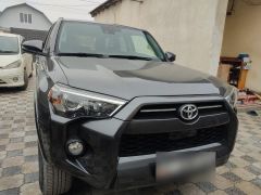 Photo of the vehicle Toyota 4Runner