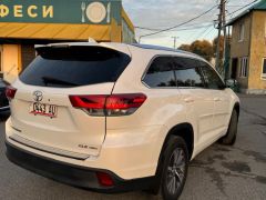 Фото Toyota Highlander  2018