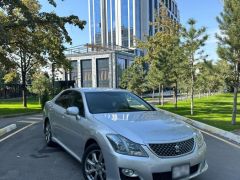 Сүрөт унаа Toyota Crown