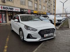 Photo of the vehicle Hyundai Sonata