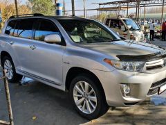 Photo of the vehicle Toyota Highlander