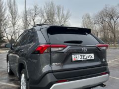 Photo of the vehicle Toyota RAV4