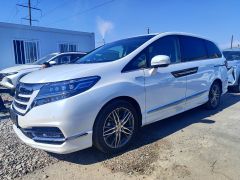 Фото авто Honda Elysion