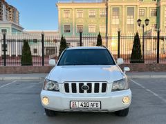 Фото авто Toyota Kluger