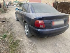 Сүрөт унаа Audi A4