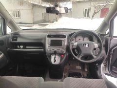 Фото авто Honda Stream