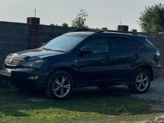 Photo of the vehicle Lexus RX