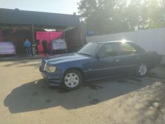 Фото авто Mercedes-Benz W124