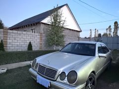 Сүрөт унаа Mercedes-Benz C-Класс