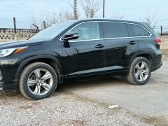 Сүрөт унаа Toyota Highlander