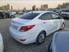 Photo of the vehicle Hyundai Solaris