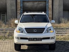 Photo of the vehicle Lexus GX