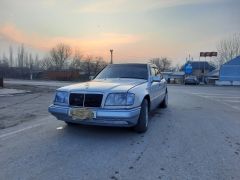 Photo of the vehicle Mercedes-Benz W124