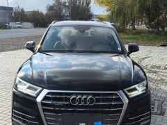 Сүрөт унаа Audi Q5