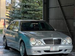 Photo of the vehicle Mercedes-Benz E-Класс