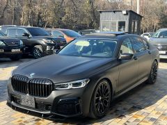 Фото авто BMW 7 серии