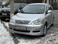 Фото авто Toyota Ipsum