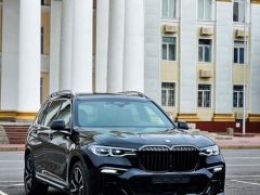 Фото авто BMW X7