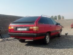 Photo of the vehicle Audi 100