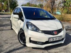 Фото авто Honda Fit