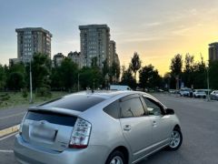 Сүрөт унаа Toyota Prius