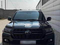 Фото авто Toyota Land Cruiser