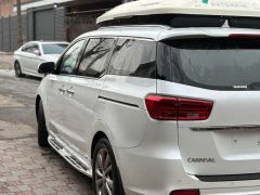 Фото авто Kia Carnival