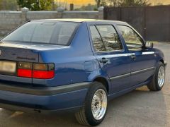 Сүрөт унаа Volkswagen Vento