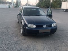 Фото авто Volkswagen Golf