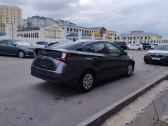 Фото авто Toyota Prius