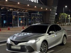 Сүрөт унаа Toyota Camry