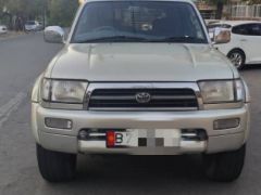 Сүрөт унаа Toyota Hilux Surf