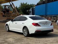 Сүрөт унаа Genesis G70