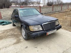 Фото авто Mercedes-Benz W124