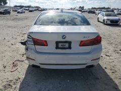 Photo of the vehicle BMW 5 Series