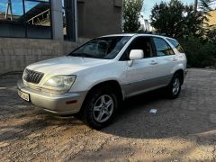 Photo of the vehicle Lexus RX