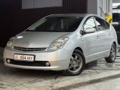 Сүрөт унаа Toyota Prius